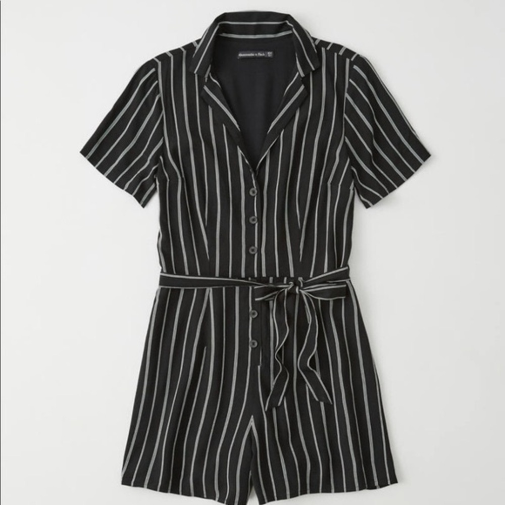 Abercrombie & Fitch romper